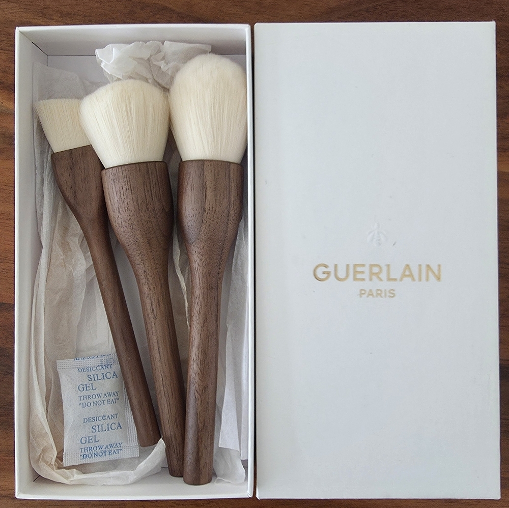 Guerlain Paris Makeup Brush Set with Walnut Wooden Handles
